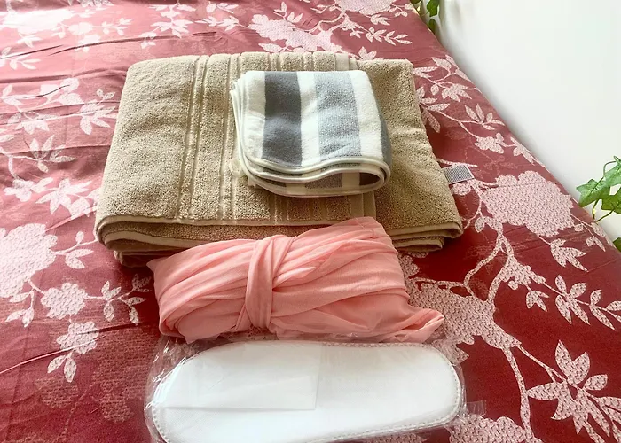 Large In Excellent Location Double Or Two Singles * Dublin