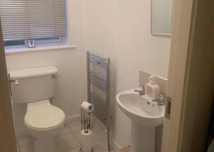 Séjour chez l'habitant Large In Excellent Location Double Or Two Singles *